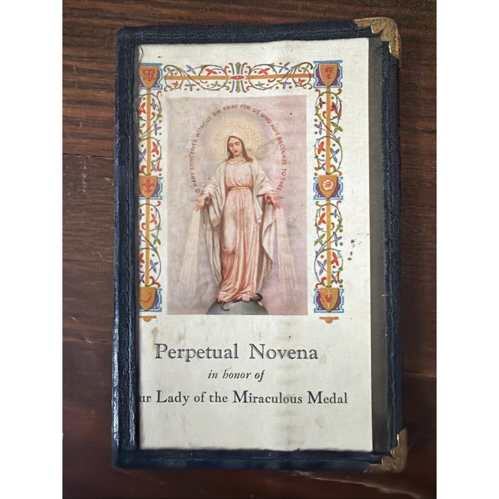 Perpetual Novena in honor of Our Lady of The Miraculous Medal 1948 Plastic Case